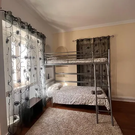 Seagull House بينيش